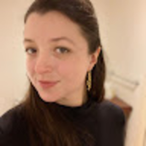 Meet your Posher, Alexandra - Picture 1 of 1